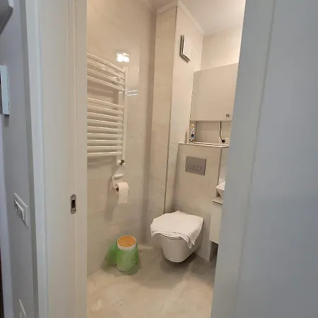 Studio 10 - Catedral Residence Bucharest - Free Parking מראה חיצוני תמונה