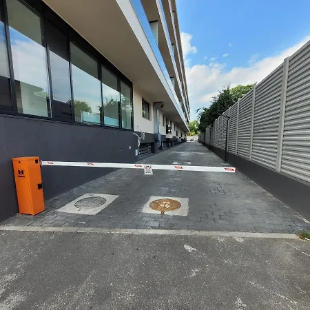 Studio 10 - Catedral Residence Bucharest - Free Parking מראה חיצוני תמונה