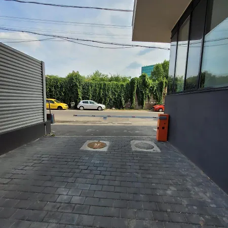 Studio 10 - Catedral Residence Bucharest - Free Parking מראה חיצוני תמונה